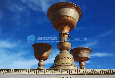 鄭州雕塑廠(chǎng)家講述-關(guān)于雕塑材質(zhì)的四種材質(zhì)的分(圖1)
